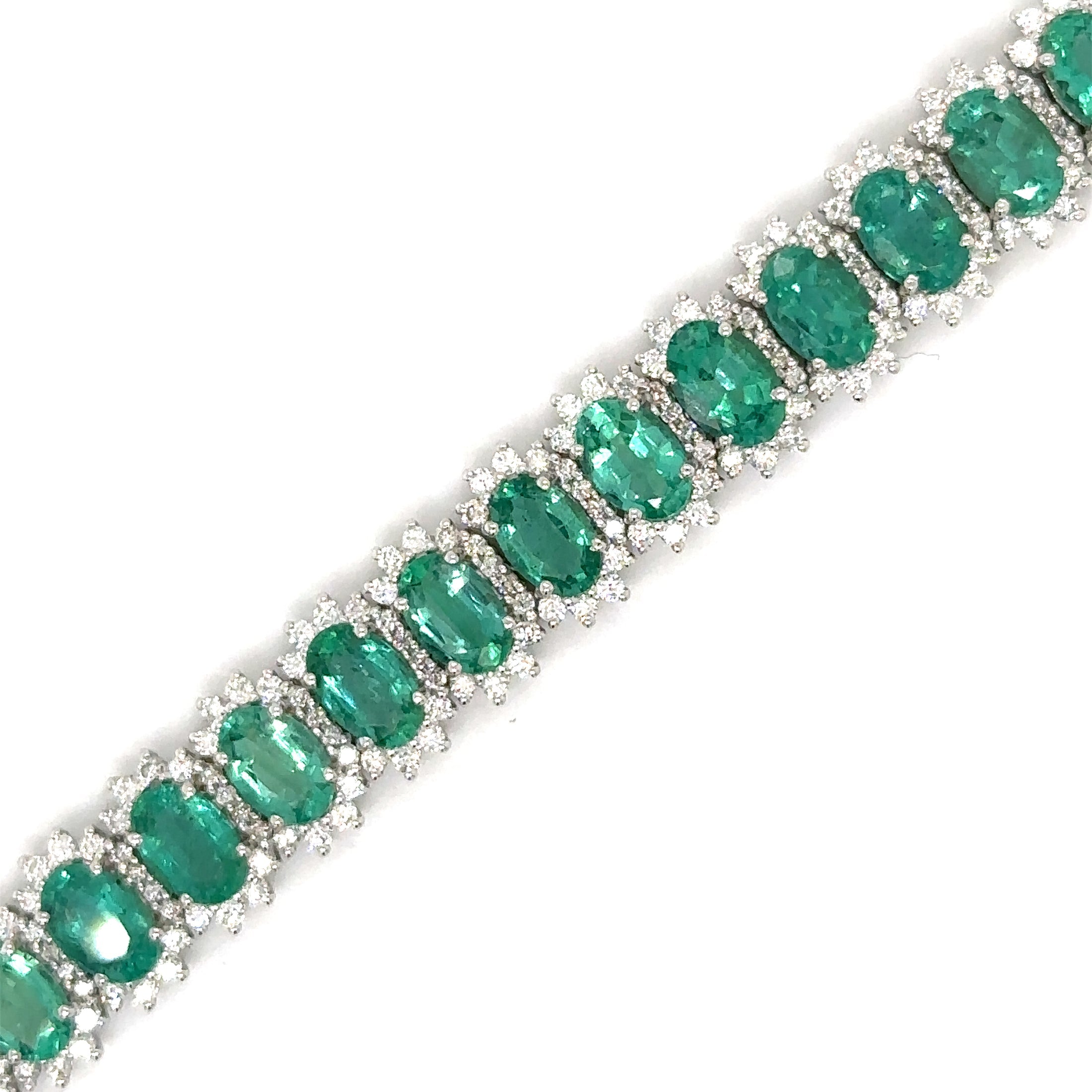 18K White Gold Emerald & Diamond Bracelet  17.20 TCW