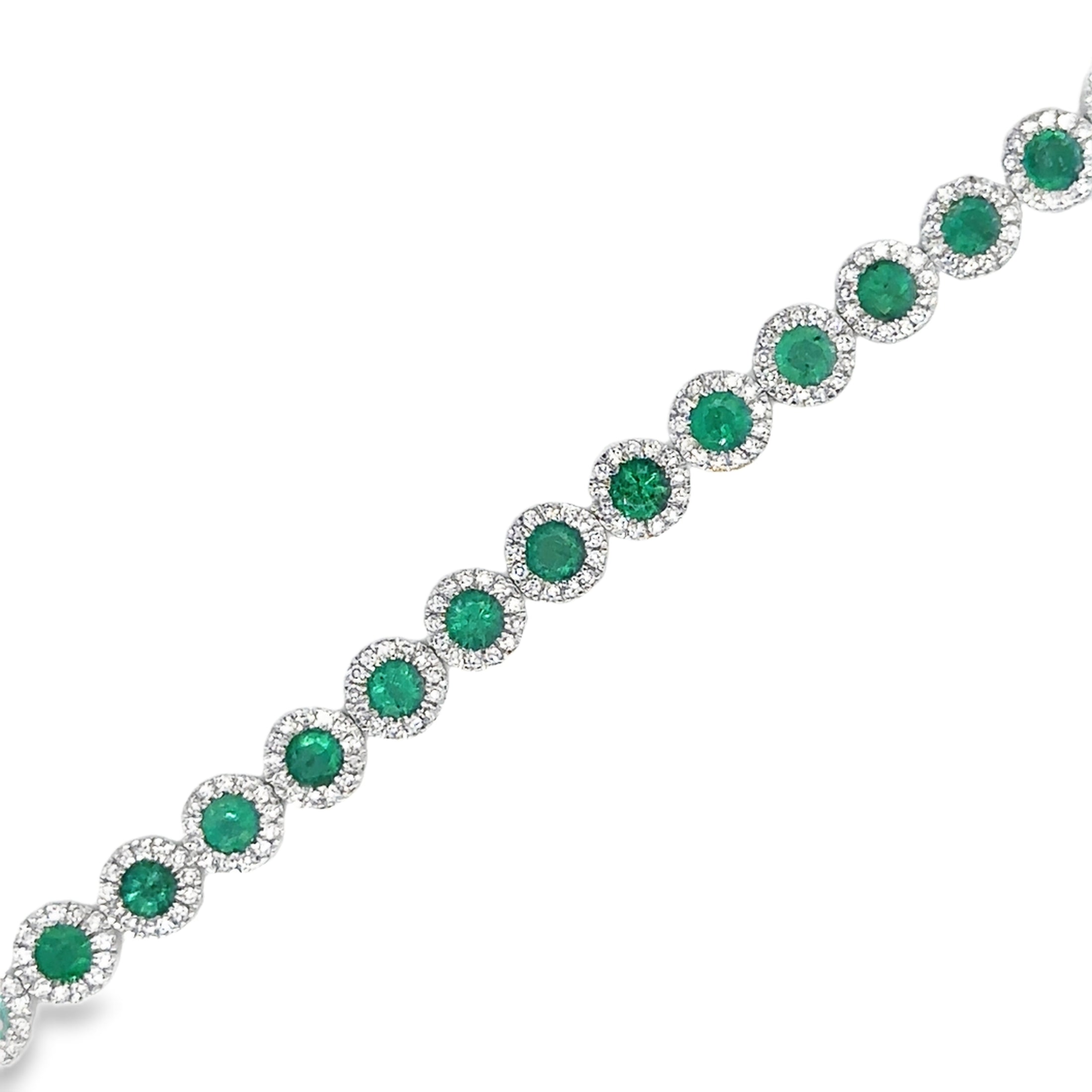 14K White Gold Emerald & Diamonds Tennis Bracelet  3.47 TCW
